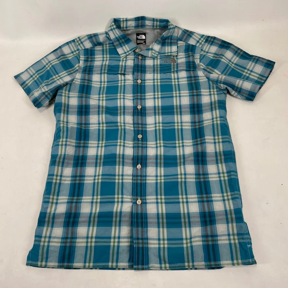 The North Face Mens Blue Plaid Short Sleeve Vented Hiking Button Up Shirt Small
